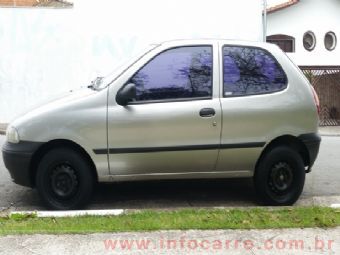 Fiat-Palio-Young-1.0-MPI-2001