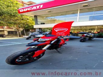 Ducati-Hypermotard-821-,-2014