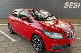 Chevrolet Onix Hatch 1.4 4P FLEX LTZ Flex 2014