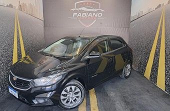 Chevrolet Onix Hatch 1.4 4P FLEX ADVANTAGE AUTOMTICO Flex 2018