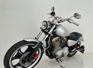 Harley davidson Sportster XL 883 CUSTOM Gasolina 2005