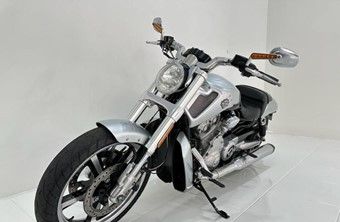 Harley davidson V-Rod 1250 MUSCLE Gasolina 2010