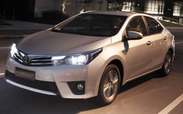 Mercado automobilstico - Toyota volta  liderana global em 2015