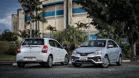 Toyota Etios - j est em 2018 com novo visual.