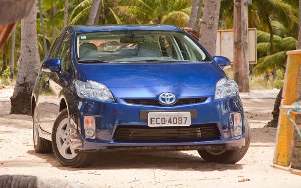 Toyota Prius no Brasil? - Empresa estuda produzir modelo hbrido em So Paulo