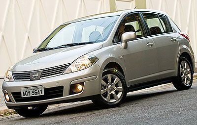 Nissan Tiida Flex Fuel - Veculo chega por R$ 51.890