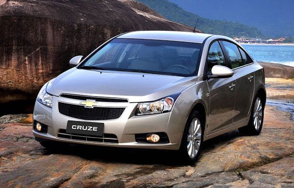 Novo Chevrolet Cruze no final de 2015 - Nova gerao no far sua estreia na data prevista