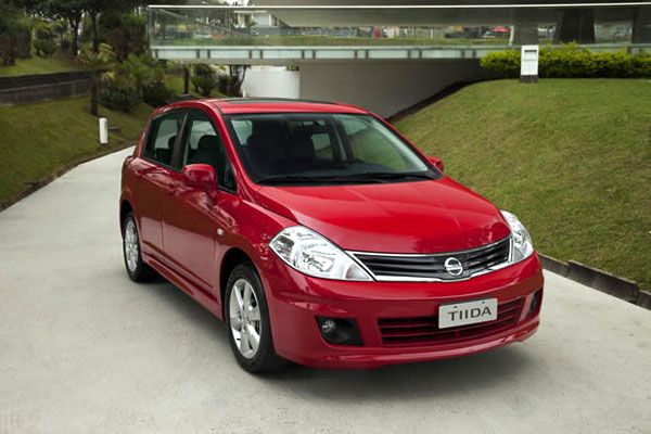 Nissan Tiida se despede do Brasil - Hatch mdio j no consta mais no site oficial da marca