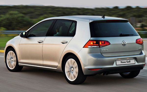 Importao Volkswagen Golf - Modelo passa a vir do Mxico, com alteraes