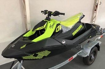 Sea Doo Spark Trixx 900  Gasolina 2023