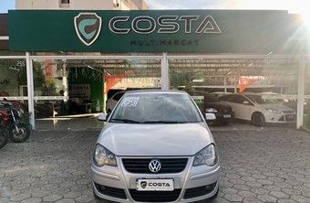 Volkswagen-Polo-Sedan-1.6-4P-COMFORTLINE-FLEX-2009